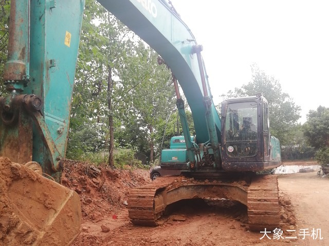 神钢SK350LC-8挖掘机 神钢SK350LC-8挖掘机